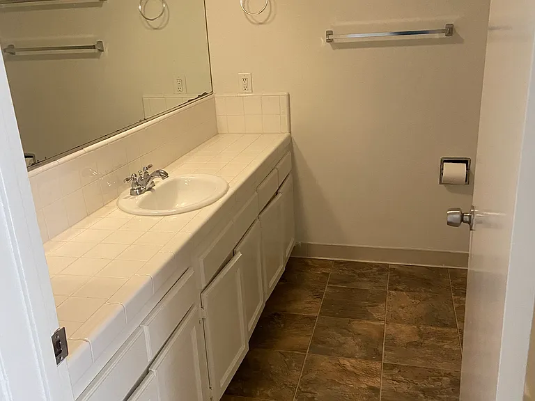 7733 Saint Bernard St — Photo 8