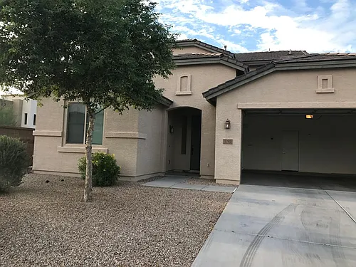1792 W Homestead Dr Photo 1