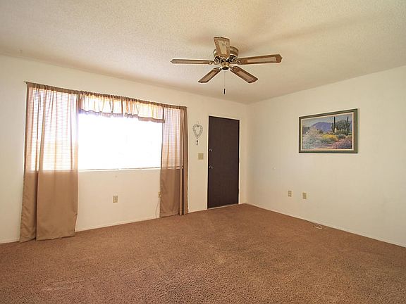 3303 W Tangerine