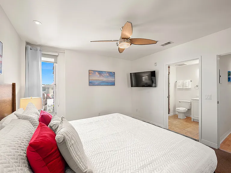 1608 India St #501 — Photo 22