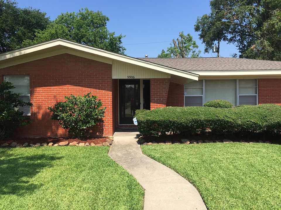 1st image of 9906 Woodwind Dr