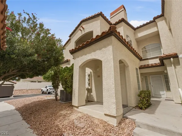 2975 Bluegrass Ln APT 523, Henderson, NV 89074