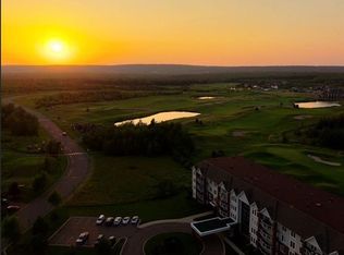 185 Royal Oaks Blvd #210, Moncton, NB E1H2P7