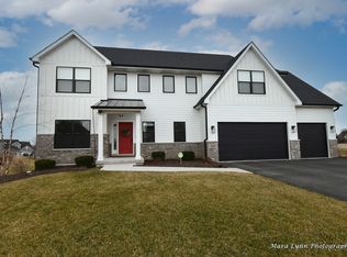 13002 Peppertree Dr, Plainfield, IL 60585