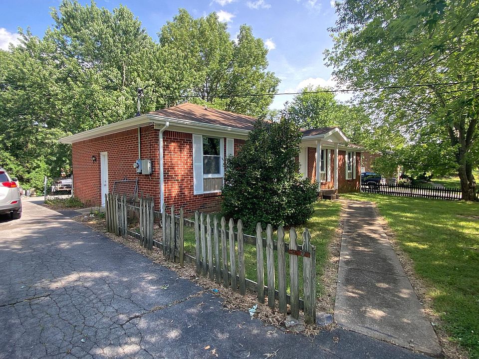 1st image of 2716 Turner Ln