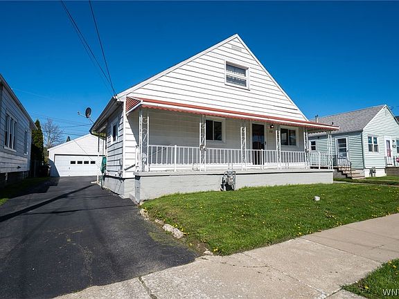 2nd image of 252 Roland St