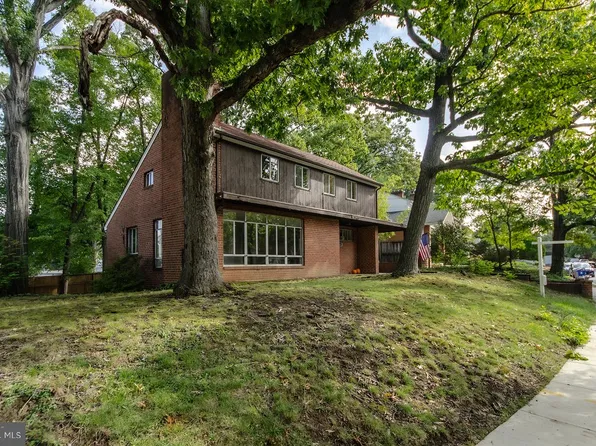 1421 21st St S, Arlington, VA 22202