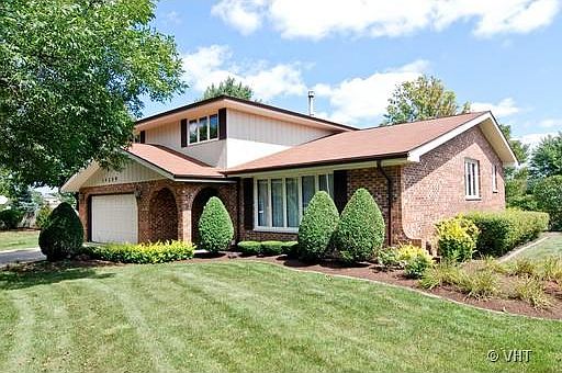 1st image of 14209 S Meadowview Ct