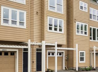 4830 SW View Point Ter, Portland, OR 97239