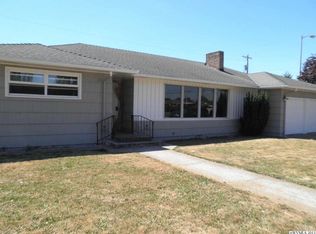 3208 Ladd Ave NE, Salem, OR 97301