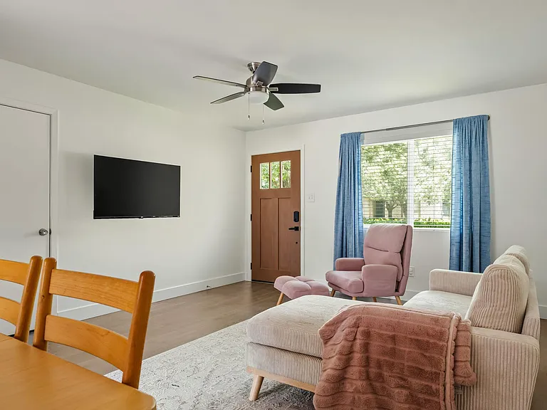 7703 Cloudberry Cir — Photo 3