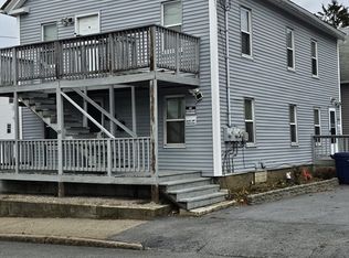 39 Lake St, Webster, MA 01570