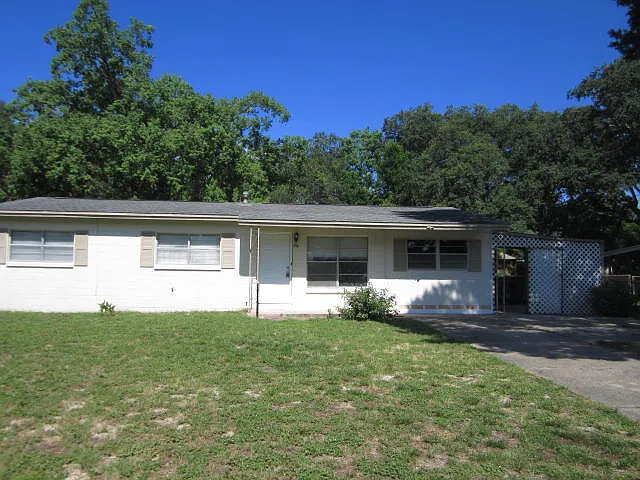 712 Newport Dr — Photo 31