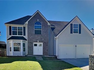45 Lake Crossing Ct, Fayetteville, GA 30215