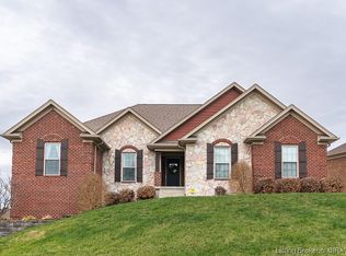 3609 Sunset Ridge Ct, Floyds Knobs, IN 47119