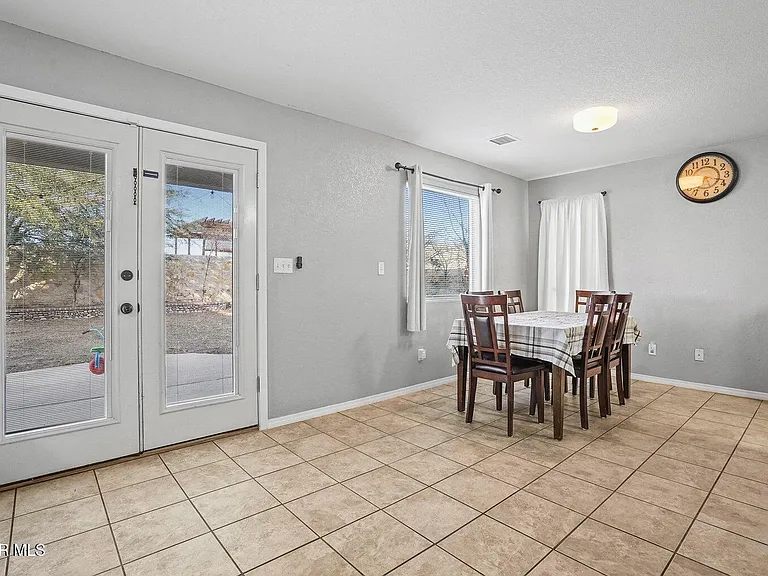 7045 Eagle Nest Ct — Photo 13