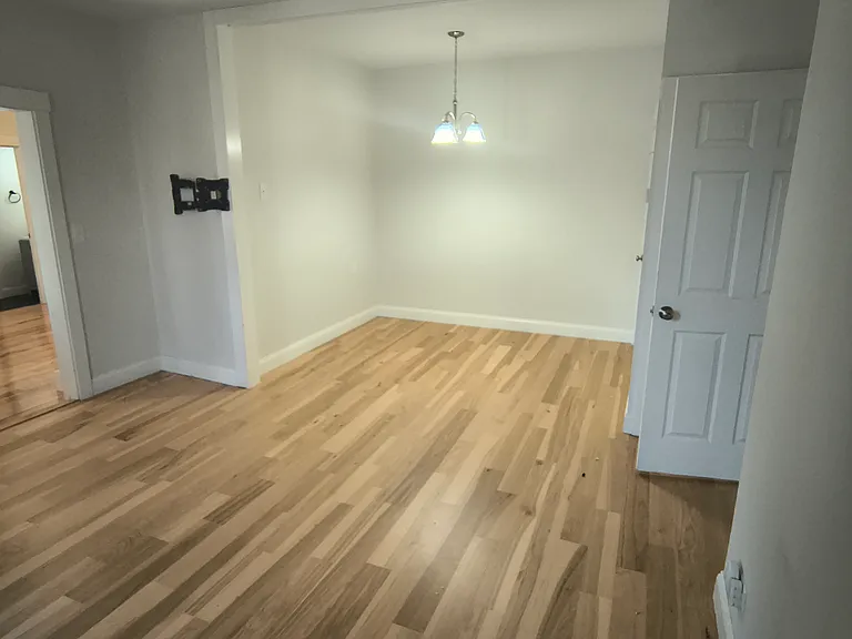 360 Elm St #1 — Photo 24