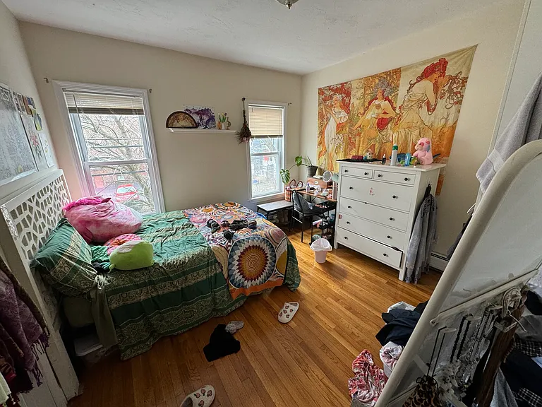 38 Bond St #2F — Photo 7