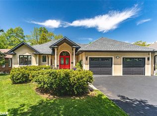64 Woodcrest Rd, Barrie, ON L4N2V5