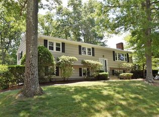 82 Albemarle Rd, Norwood, MA 02062