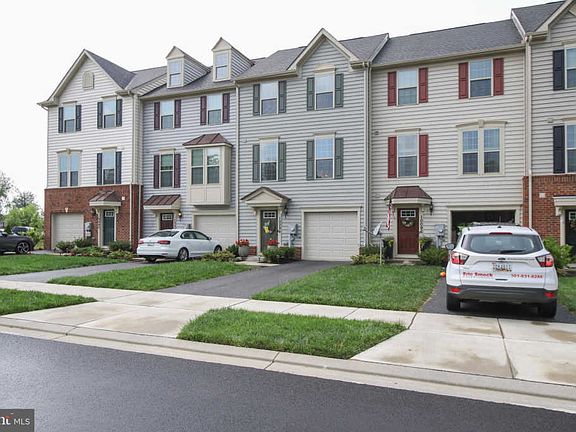 3rd image of 10094 Beerse St