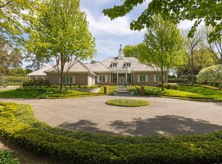 546 Harrington Rd, Wayzata, MN 55391