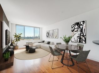 197 Gorge Rd #1205, Edgewater, NJ 07020