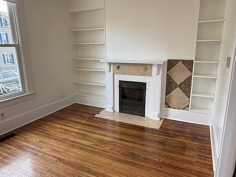 242 Hoover St — Photo 15