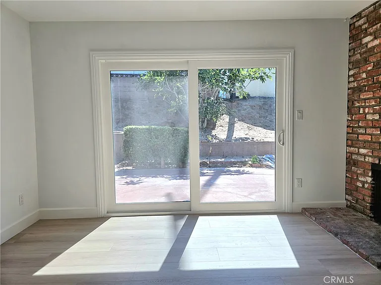 24223 Ambassador Pl — Photo 9