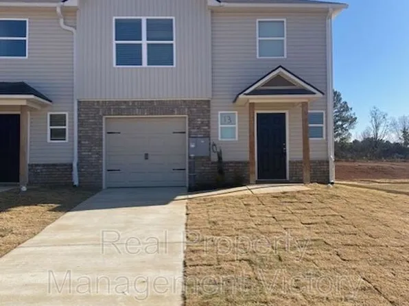 152 Marina Dr, Lincoln, AL 35096