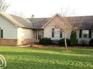 4384 Falcon Pl, Pinckney, MI 48169