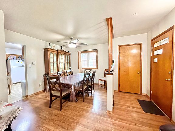 5th image of 3947 Johnson Ave