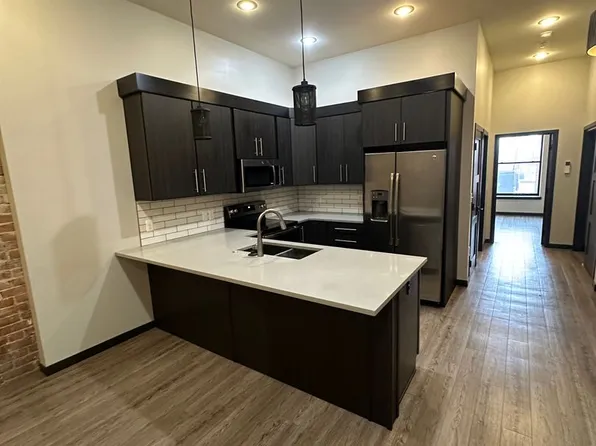 409 W Norfolk Ave #201, Norfolk, NE 68701