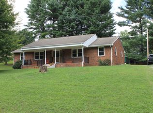 2780 Blue Ridge Tpke, Fincastle, VA 24090