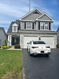 29 Perri Circle, Middle Island, NY, 11953