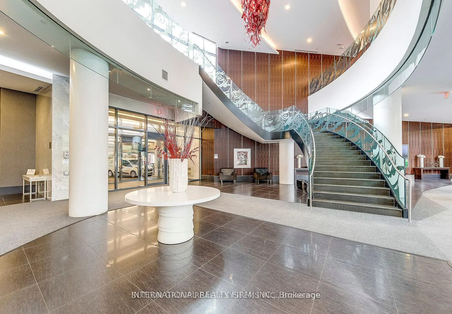 1 bed, $2,550 — Photo 4