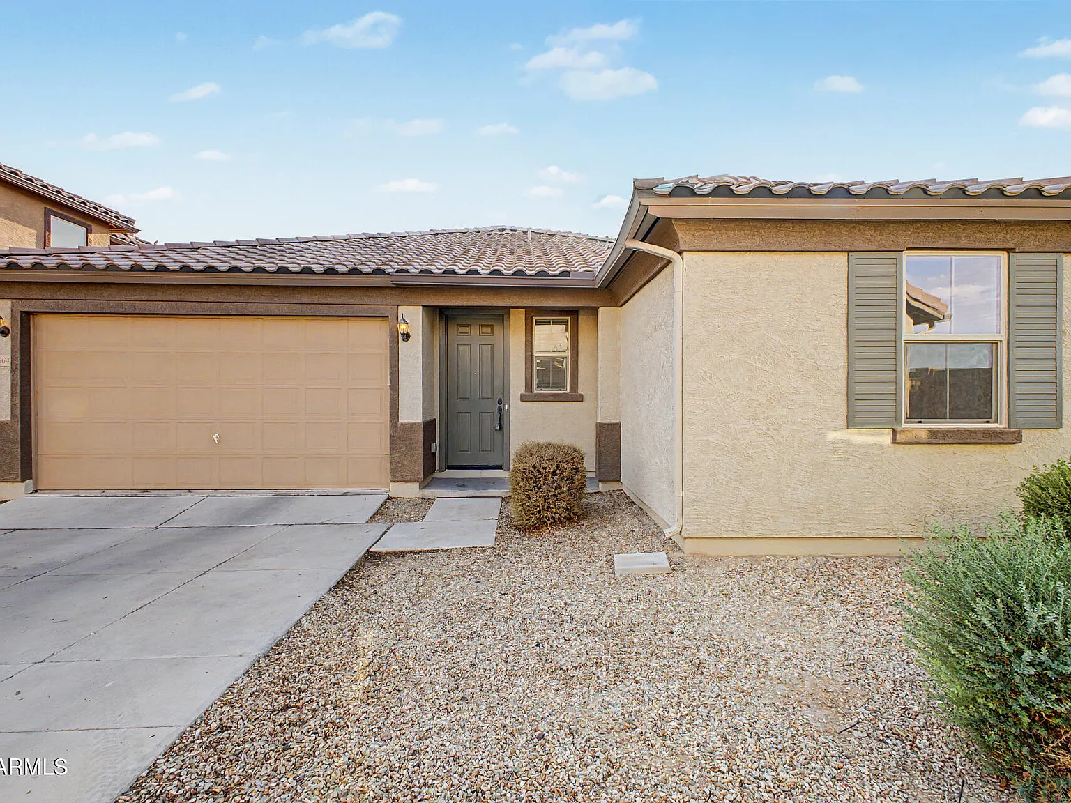 3 bed, 1550 sqft, $2,300 — Photo 2