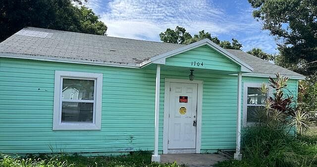1st image of 1704 South Avenue