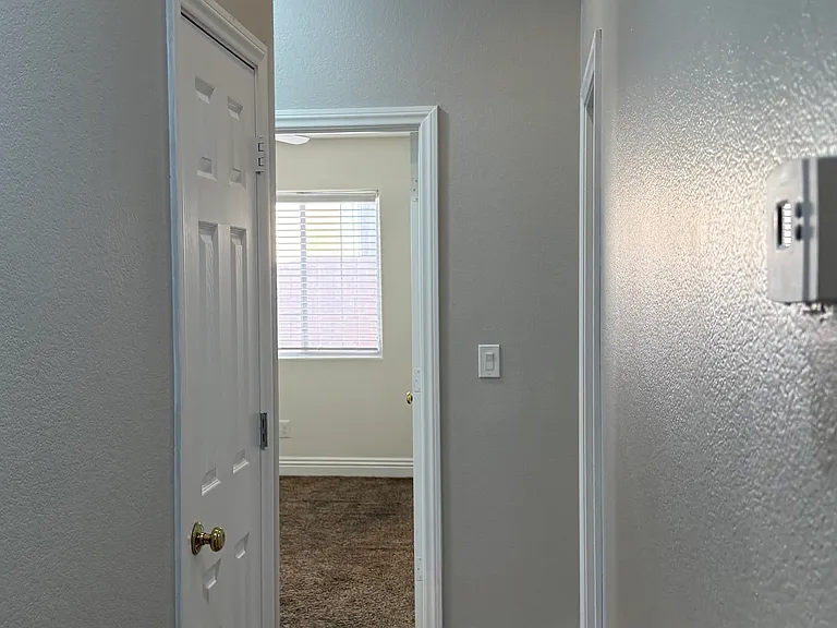 4820 Patterson Ave — Photo 13