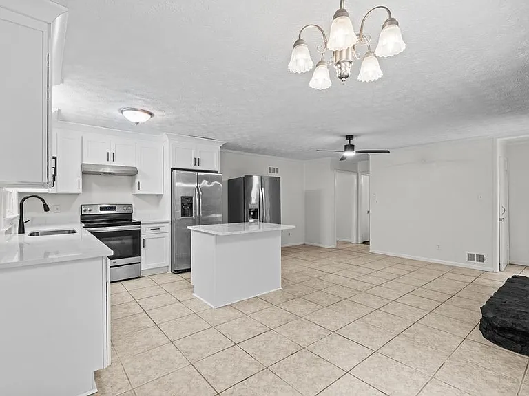 246 Barbara Ln SW — Photo 12