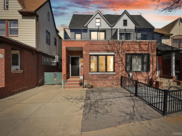 67-38 6th Avenue, Brooklyn, NY 11220