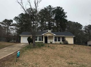 3131 Palomino Dr, Powder Springs, GA 30127