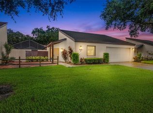3749 Glen Oaks Manor Dr #86, Sarasota, FL 34232