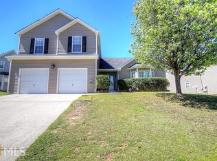 6205 Crooked Creek Dr, Rex, GA 30273