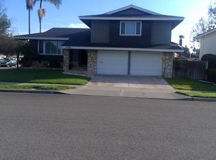 2720 Gannet Dr, Costa Mesa, CA 92626