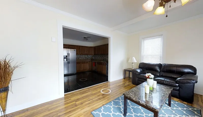 229 Ashworth Pl - 2 — Photo 2