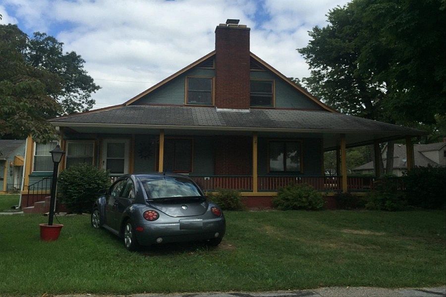 1st image of 6079 1st Ave
