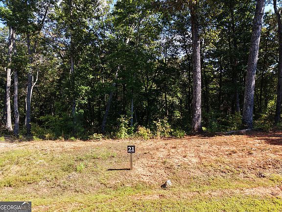 4th image of 21 Lake Top Ln