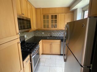 (Undisclosed Address), Fresh Meadows, NY 11365