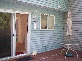 3rd image of 80 Sunny Brook Cir
